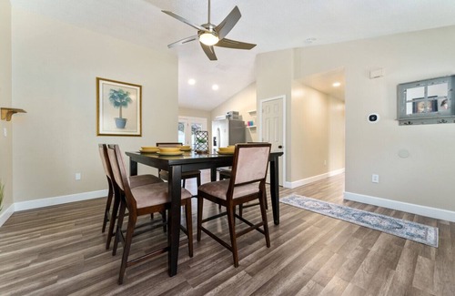 Lady Lake House | Close to the Villages, Disney World, and More