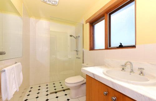 South Bruny House | Cloudy Bay Villa