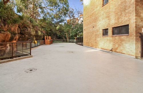 Randwick Apartment | CLOVELLY-PETS WELCOME-LIFESTYLE-BEACHES-PARKS-HEATED POOL-200SQM YARD-BUS-CAFES