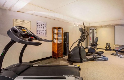 Toddville Road Hotel | CLT Airport Inn & Suites