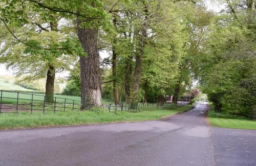 Basingstoke House | Club Cottage