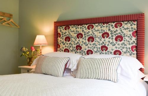 Basingstoke House | Club Cottage