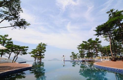 Sanyang-eup Resort | Club ES Tongyeong Resort