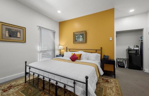 Idaho Springs Hotel | Club Hotel