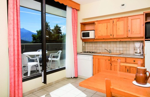 Chorges Hotel | Club Vacances Bleues Les Horizons du Lac