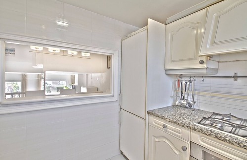 Sant Feliu de Guixols House | Club Villamar - Sereni is a quiet, family-friendly residence with a private pool, 1400 meters fro.