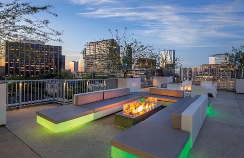 Civic District Resort | Club Wyndham Austin