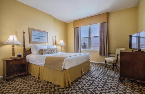 Jamestown Resort | Club Wyndham Bay Voyage Inn