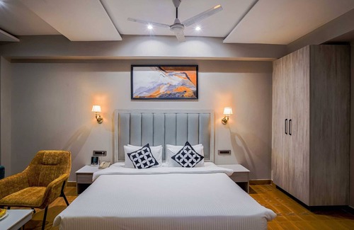 Kharar Hotel | Clubhouse Hotel Chandigarh Mohali