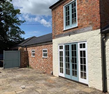 Minting Apartment | Coach House, Minting.