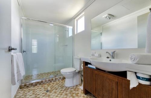 Warwick Hotel | Coachmans Inn Warwick
