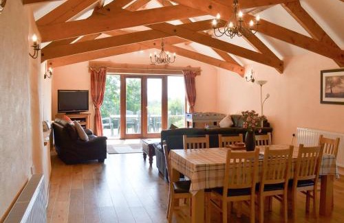 Saint Kew House | Coachmans Retreat