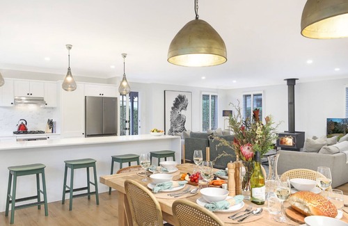 Robertson Cottage | Coachwood Cottage – a hidden gem