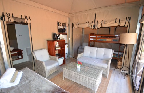 Walpole RV Rental | Coalmine Beach Holiday Park