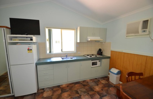 Walpole RV Rental | Coalmine Beach Holiday Park