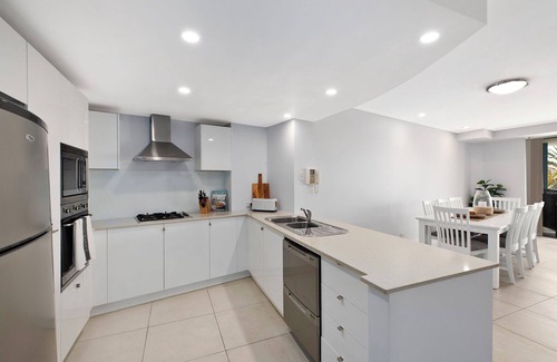The Entrance Apartment | Coast Luxury Apartment 19