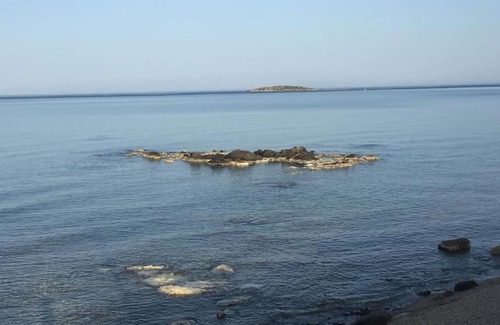 Papadhianika Apartment | Coastal Charm - Sea View Room