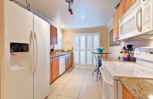 Monarch Beach Condo | Coastal Condo,Amenities,Just Over 1 Mile to Beach+Resorts