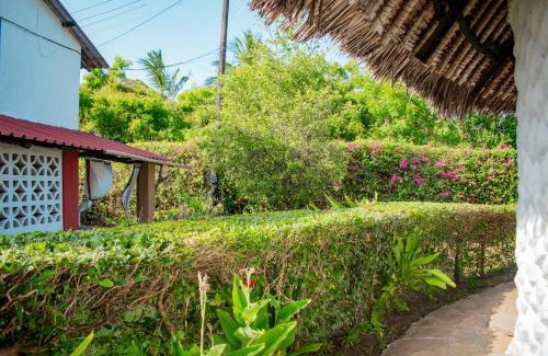 Diani Beach Villa | Coastal cottage