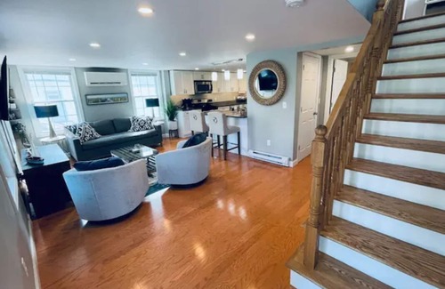 Kittery Cottage | Coastal Cottage - Porch, Grill, Walk to Portsmouth