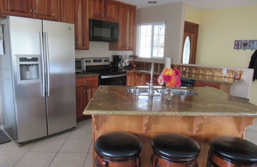 Fort Bragg House | Coastal Country Home in Cleone - walking distance to beach, trails and park