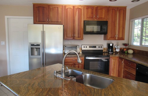 Fort Bragg House | Coastal Country Home in Cleone - walking distance to beach, trails and park