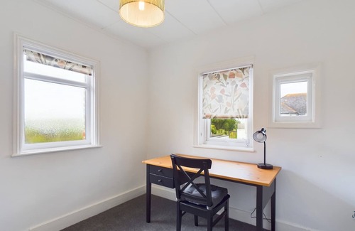 Ryde Ski Chalet | Coastal East View