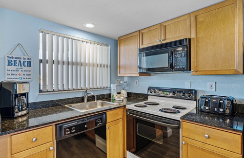 Belle Vista Condo | Coastal Gem | Gulf Views + Walk to Fun