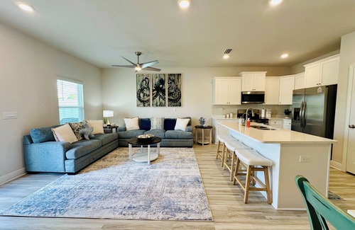 Port St. Joe House | Coastal Getaway + Golf Cart & Pools - Beach Access Right Across The Street!