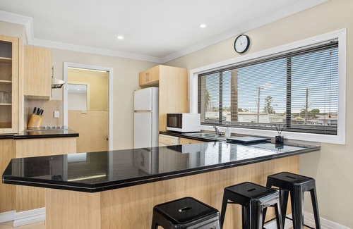 Windang Apartment | Coastal Loft @ Windang. Convenience at your doorstepn