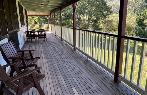 Yarrahapinni House | Coastal rural home on macadamia plantation close to amazing beaches Dog friendly