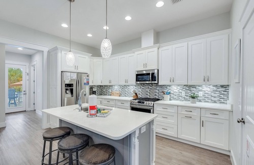 Miramar Beach House | Coastal Sands - Sands Street