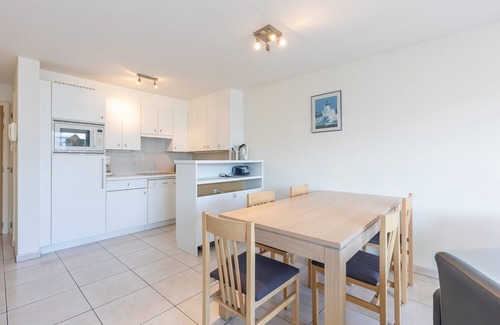 Middelkerke Apartment | Coastal Stay, Middelkerke