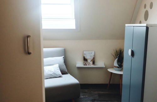 Wremen Apartment | Coastal time-out - cozy vacation apartment on the North Sea. Furry friends welcome.
