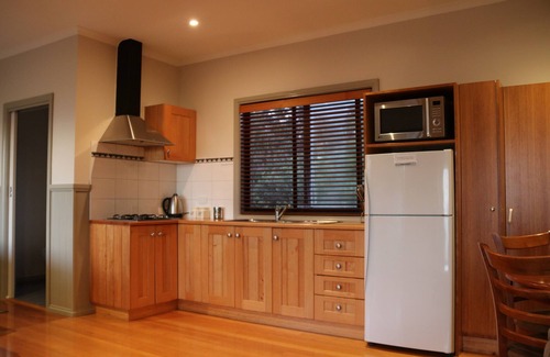Yanakie Cabin | Coastal View Cabins, Luxury Spa Cabins, Wilsons Promontory