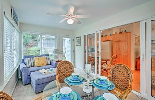 Summer Village House | Coastal Wells Cottage with Access to Game Room and Gym