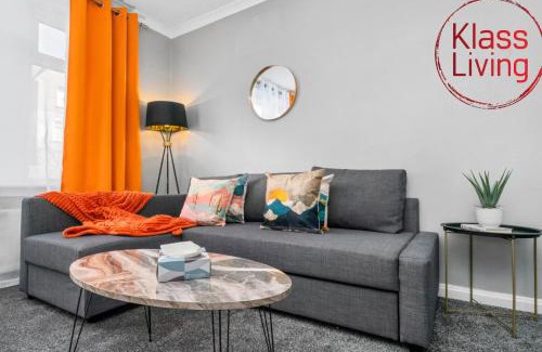 Coatbridge Apartment | Coats Street Apartment by Klass Living Coatbridge