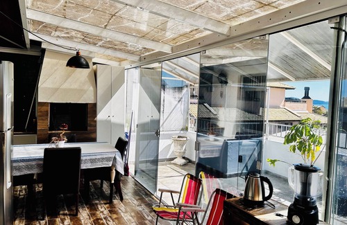 Canasvieiras Apartment | Cobertura com Vista mar a 1 Quadra da Praia
