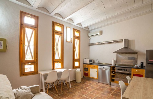 Valtierra Cottage | Cobachon Cave Rural House, private terrace and barbecue. (2 - 3 people)