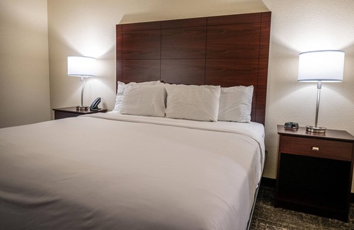 Lamar Hotel | Cobblestone Hotel & Suites - Lamar