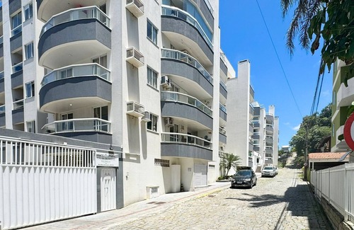 Bombas House | Cobertura com Piscina na praia de Bombas