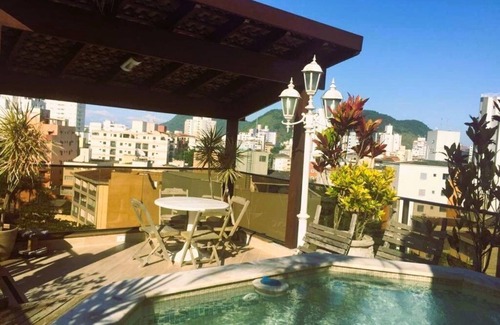 Asturias Apartment | Cobertura Triplex Guarujá