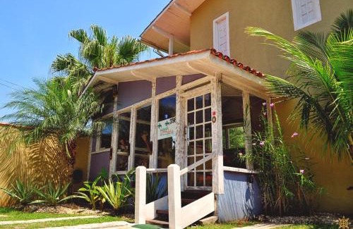Camburi House | Coco Bambu Cambury