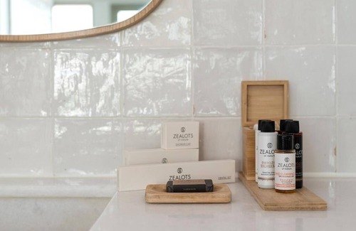 Kolonaki Hotel | COCO-MAT Athens Jumelle