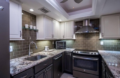 Iona Condo | Coco's Beach House @ Quail Run Condos