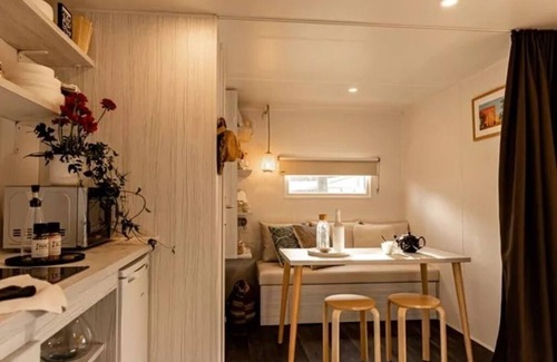 Soligny-la-Trappe Cabin | Coco Sweet with Bathroom in Le Perche