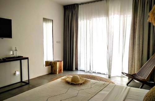Thoddoo House | Coco Villa