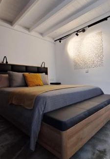 Los Cocoteros Apartment | CocoMar II- Ocean view luxury loft