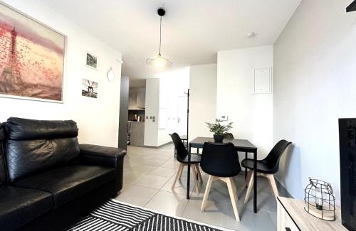 Les Poulettes Apartment | Cocon urban Terrasse et Stationnement gratuit