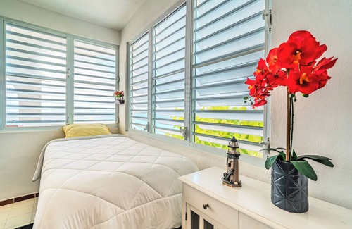 Stella Hotel | Coconut Palms Inn On The Beach